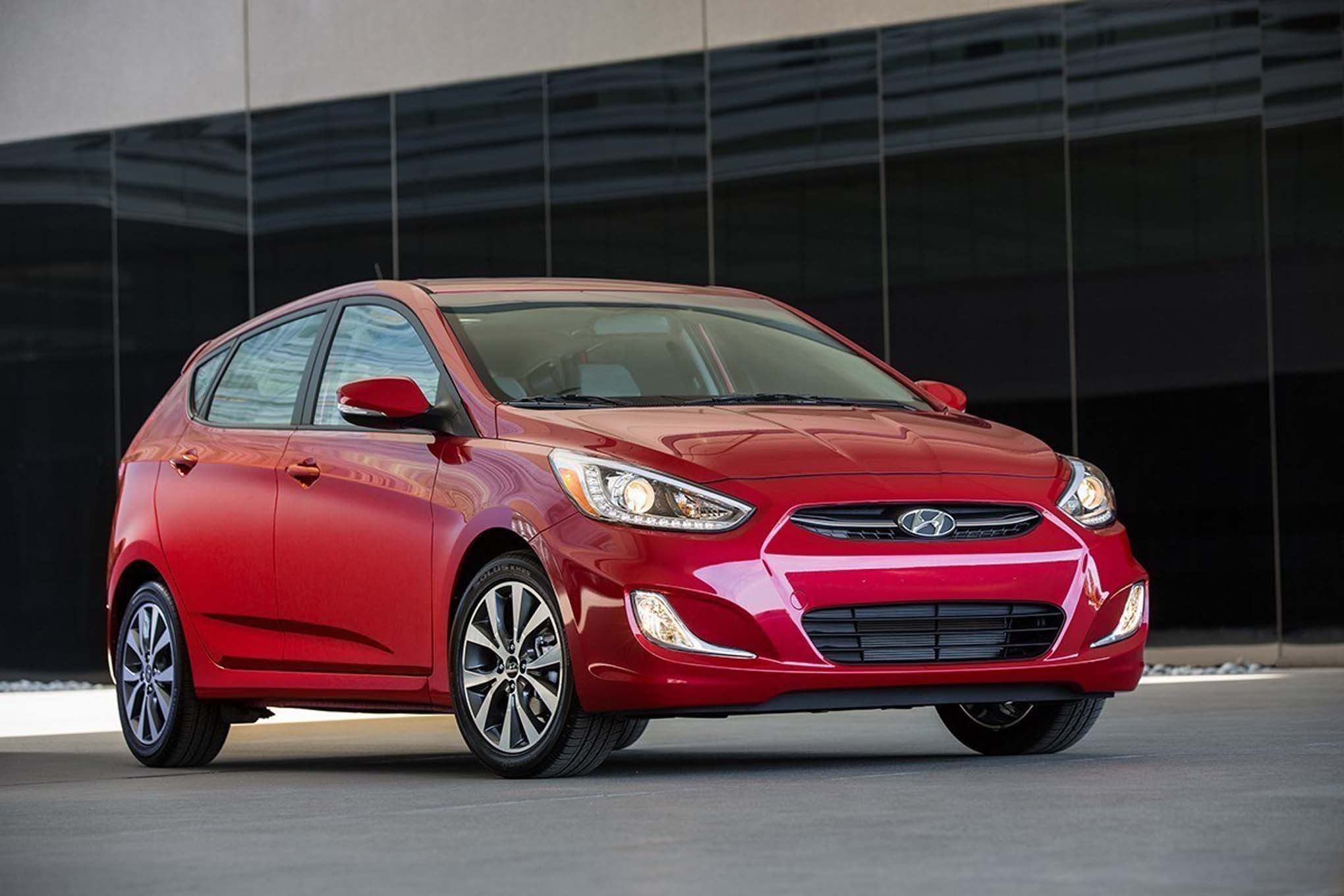 Hyundai Accent 2017: Mạnh mẽ và đầy thể thao